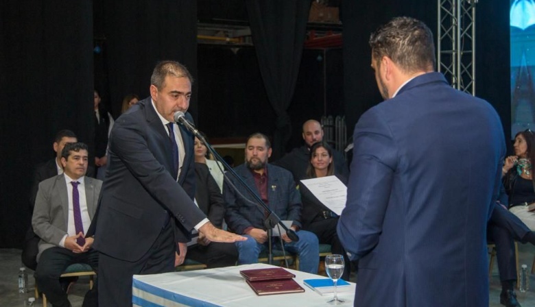 Vuoto presentó a su nuevo gabinete municipal Reporte Austral