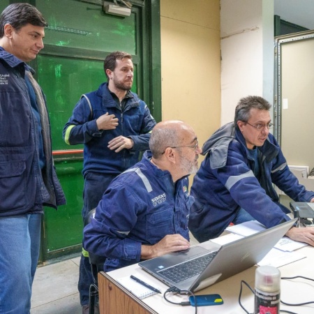Ingeniero de Siemens Latinoamérica se encuentra en Ushuaia para subsanar el fallo en la usina.