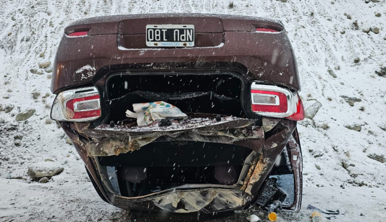 Un automóvil volcó a la altura de Rancho Hambre