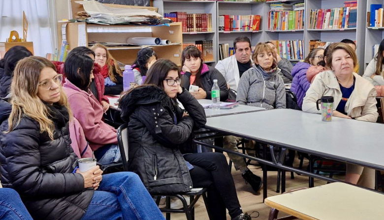 Continúa el debate sobre la transformación educativa en las instituciones de la provincia