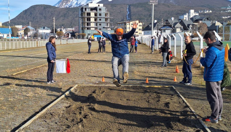 Selectivo local de atletismo para los próximos Juegos Binacionales de la Araucanía