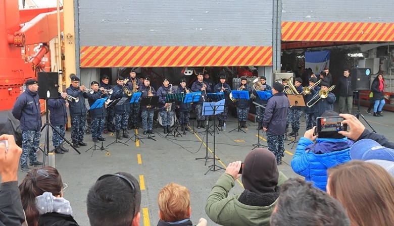 La Banda de Música del Área Naval Austral realizará una presentación en el Día del Himno Nacional Argentino