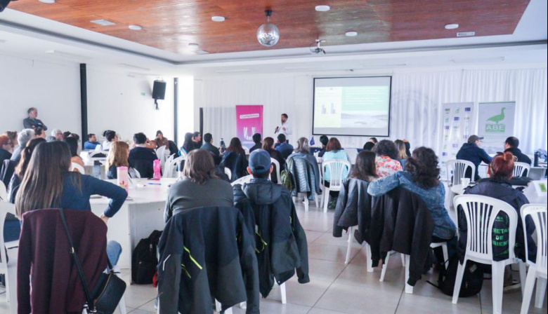 Comenzó el taller participativo para actualizar el Plan Manejo Bahía Encerrada