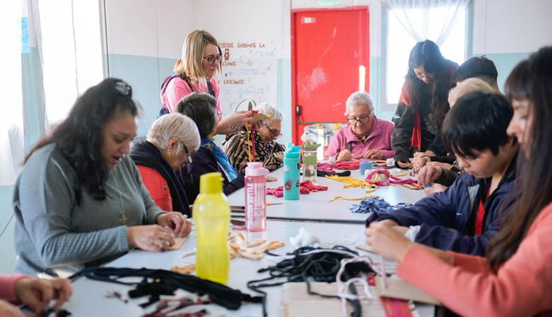 Encuentro intergeneracional por el Día Mundial del Reciclaje