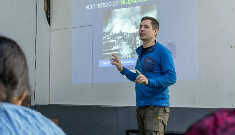 El Municipio brindó charla sobre prevención sísmica a adultos mayores
