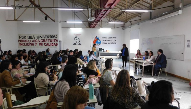 La Fiscalía de Género brindó una charla sobre intervenciones en casos de violencia y abuso