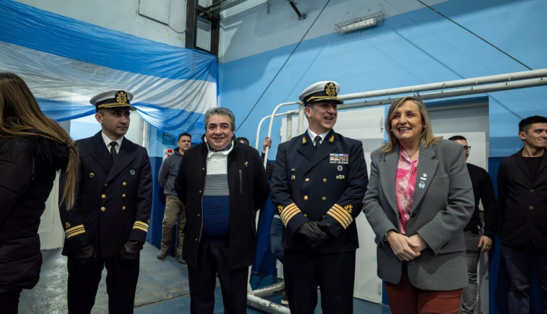 Funcionarios municipales participaron del acto por el 215° aniversario de la Prefectura Naval Argentina