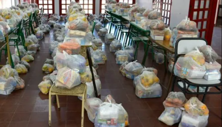Comedores escolares: el gobierno rectificó el cronograma de entrega de módulos