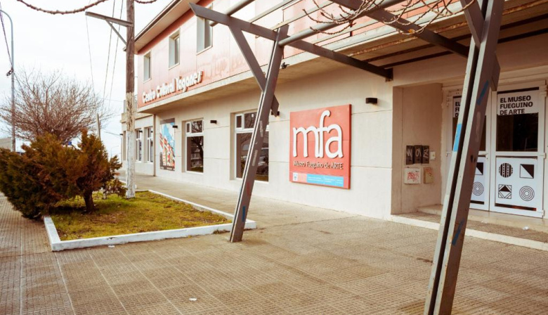 El Museo Fueguino de Arte celebra su 15° aniversario con la muestra “15 años/15 miradas”