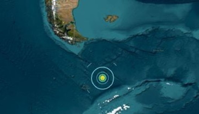 Reportan fuerte sismo de 6.7 a 700 kilómetros de Ushuaia