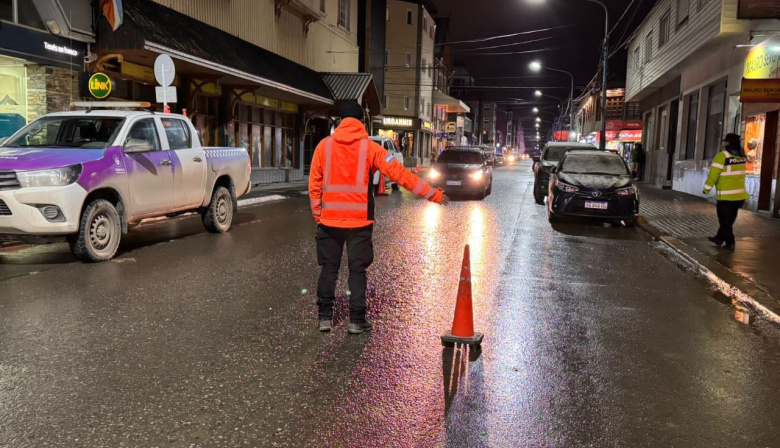 El Municipio denunció a un automovilista que amenazó y hostigó a un agente de tránsito