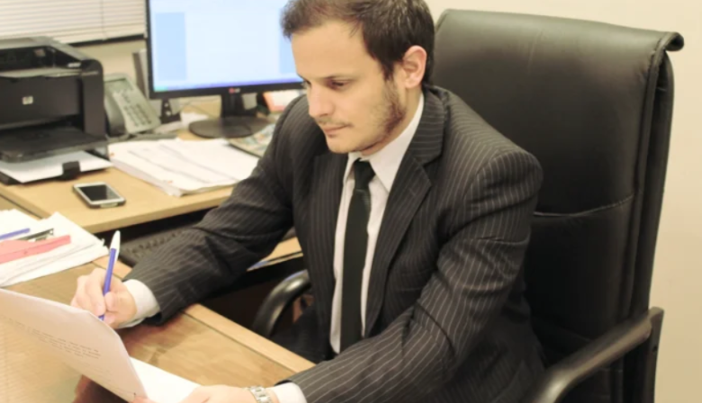 El defensor de Leonelli aseguró que el material hallado estaba vinculado a su trabajo de juez