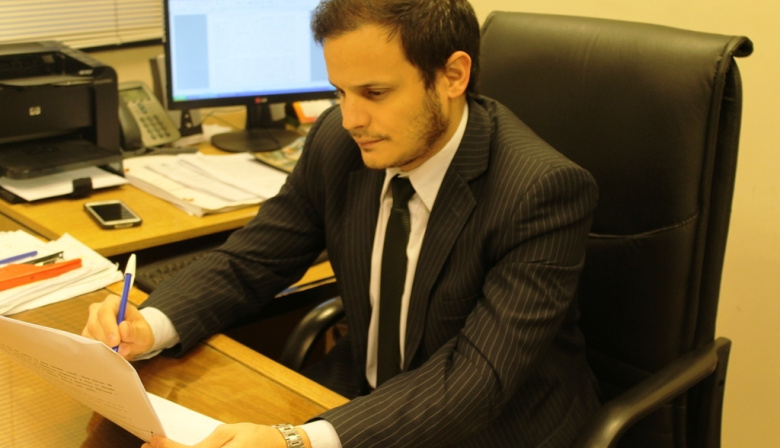 Las fotos de contenido sexual pertenecen a una vieja causa judicial y piden cerrar el caso