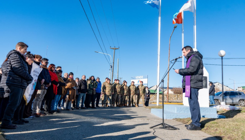 Gobierno conmemoró el 213º aniversario del Éxodo Jujeño