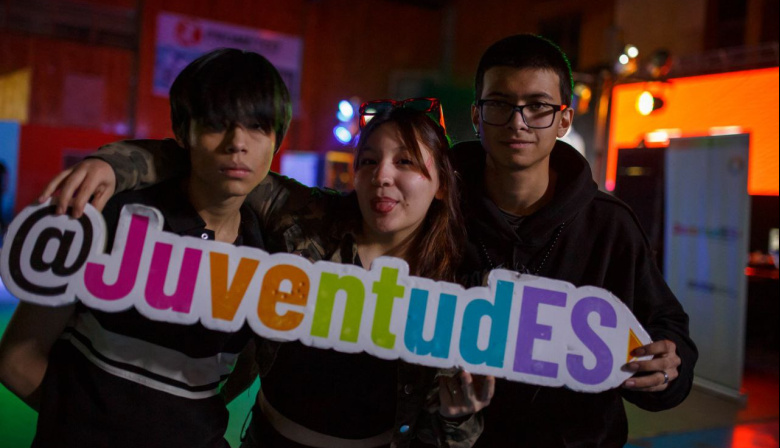 Centros de estudiantes y juventudes llevaron a cabo el festival del otoño