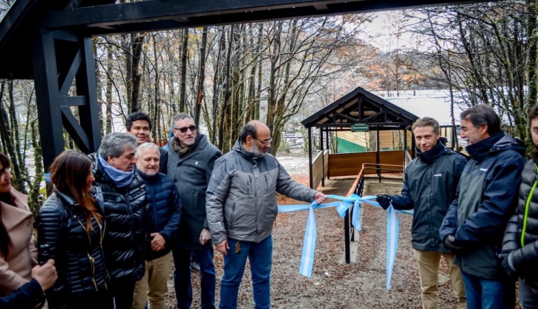 Funcionarios municipales participaron de la inuguración de la Estación Parque Nacional del Tren del Fin del Mundo