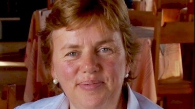 La docente jubilada Marie Jensen fue designada “Profesora Emérita” de la UNTDF