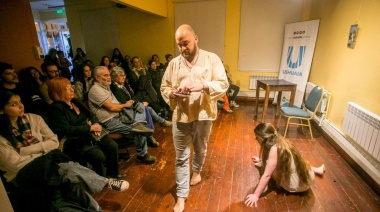 La Municipalidad presentó la "Muestra de escenas" de Pierrot Teatro