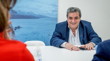 Becerra es el nuevo secretario de Relaciones Vecinales y Parlamentarias