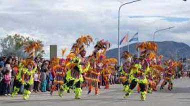Los carnavales centrales llegan a avenida Maipú este lunes y martes