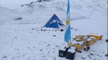 Guardaparques colaboran en la Campaña Antártica de Verano