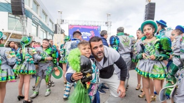 La Municipalidad realizó los "Carnavales Centrales" ante miles de vecinos y vecinas