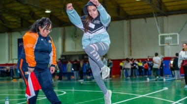 Cientos de estudiantes participaron de la disciplina mini atletismo en la Olimpiadas Escolares