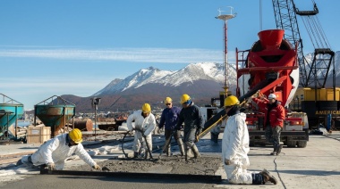 Avanza la obra de ampliación del Puerto de Ushuaia y se proyecta sumar más metros