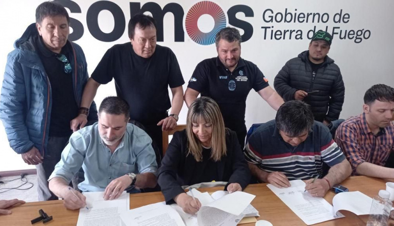 El Escalafón Seco cerró aumentos por un 120% anual