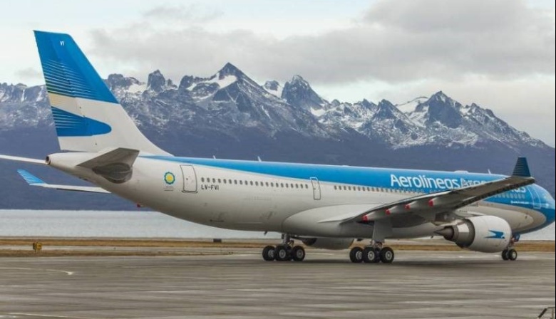 Aerolíneas Argentinas empezó a vender vuelos directos entre San Pablo y Ushuaia
