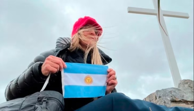 Radio Nacional realizó una entrevista uniendo la Antártida y las Malvinas