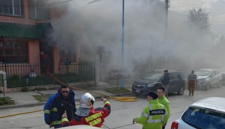 Bomberos sofocaron un incendio