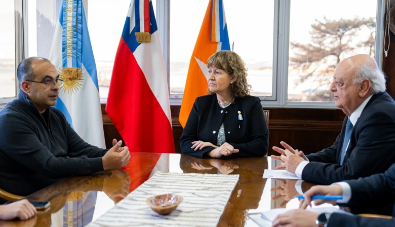 El Gobierno de la Provincia impulsa una agenda común de trabajo con Chile
