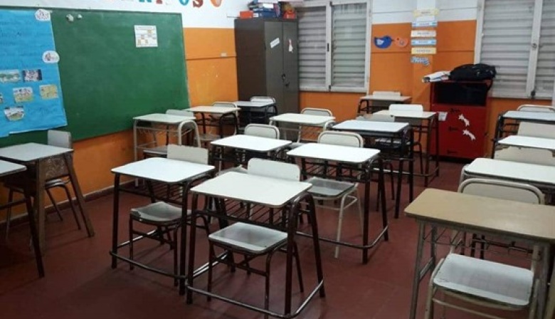 Por el viento, suspendieron las clases del turno tarde y noche en Río Grande