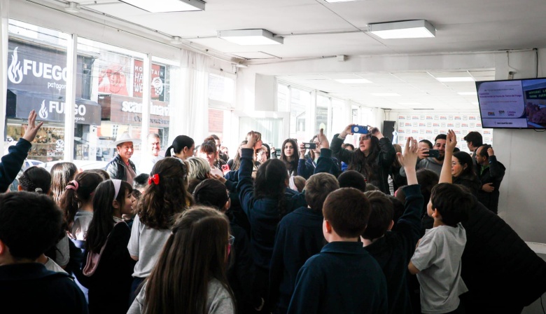 Alumnos del colegio Don Bosco inauguraron la muestra “Descubrí la fauna de Tierra del Fuego, Antártida e Islas del Atlántico Sur"