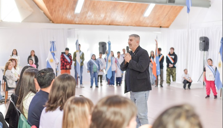 La Escuela Especial N°2 "Casita de Luz" celebró su 40° aniversario