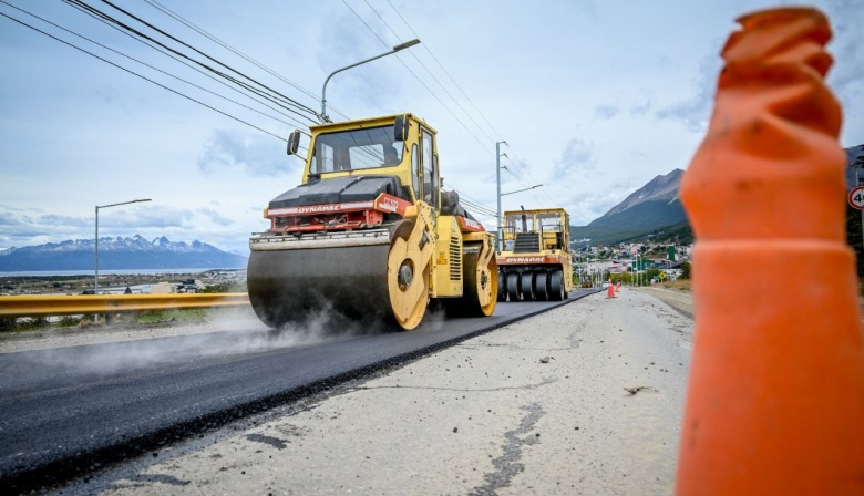 Fue reasfaltado un nuevo tramo de la avenida Héroes de Malvinas