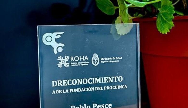 El Subsecretario de Salud del municipio recibió un reconocimiento