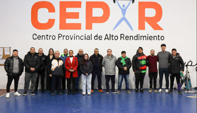 Asesoran a instituciones deportivas para regularizar su situación administrativa ante la IGJ