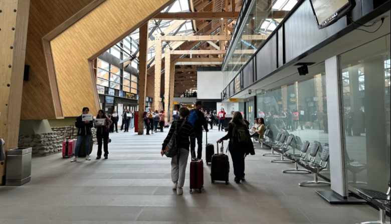 Volar desde Ushuaia será más caro