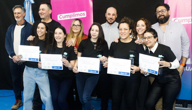 La Cámara de Comercio de Ushuaia acompañó el cierre del programa “Mujeres en marcha”