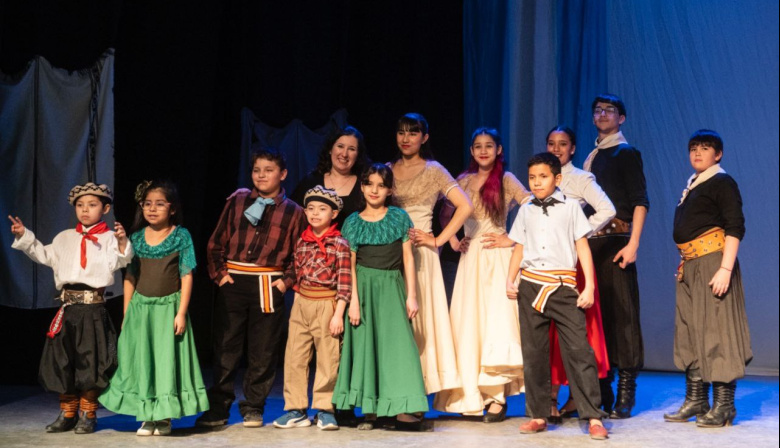 Se realizó el  “Encuentro de danzas folclóricas para niños, niñas y adolescentes”
