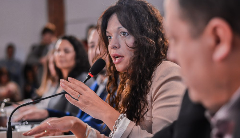 Laura Avila impulsa que “Mujeres en Marcha” se convierta en política pública permanente en Ushuaia