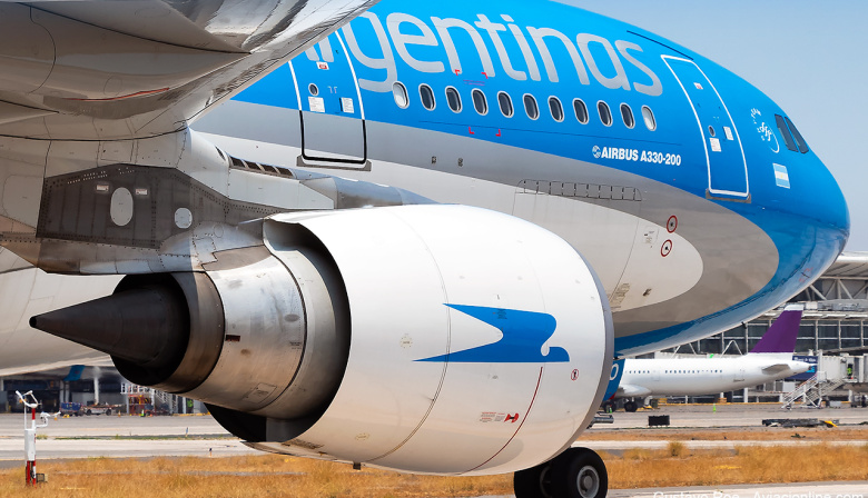 Aerolíneas Argentinas cancela 28 servicios y reprograma 43 por paro de controladores