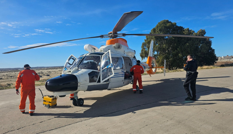 Rescate en el mar: Prefectura Naval aeroevacuó a un navegante accidentado