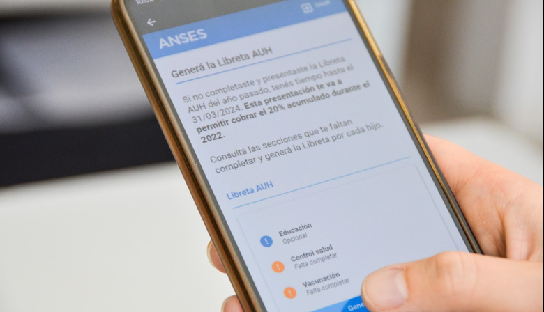 Libreta AUH 2025: Está habilitada la presentación digital