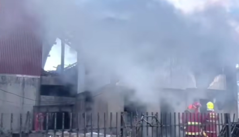 Trágico incendio en barrio Los Fueguinos