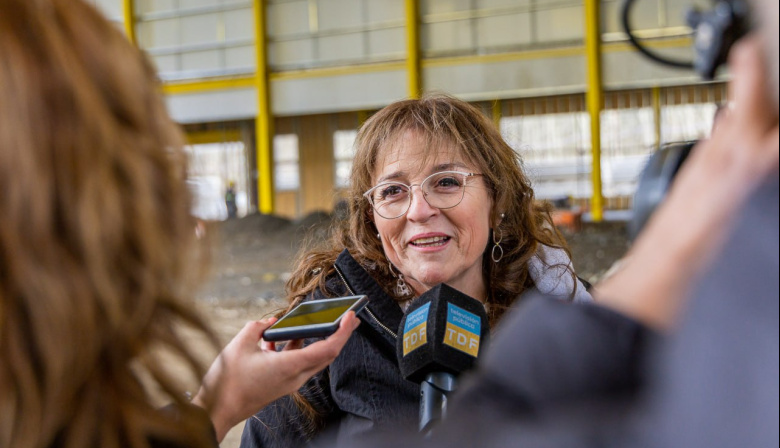 “Es muy satisfactorio que las empresas aporten solidariamente a las políticas públicas de la provincia”