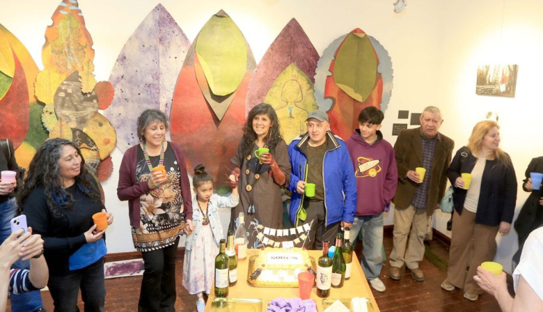 Inauguró la exhibición “21 años, Yatana: El bosque del arte”