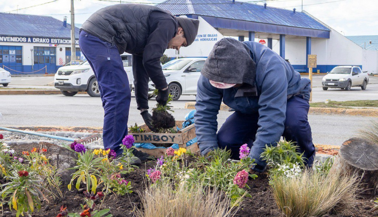 Continúan las tareas de embellecimiento en Río Grande